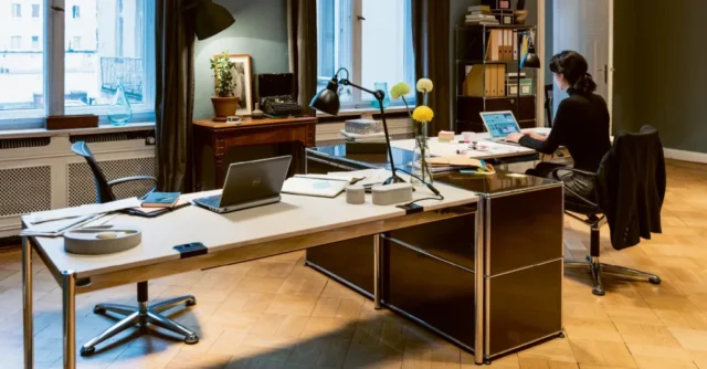 usm_office_collaborate_inspiration_gallery_14162445721850214