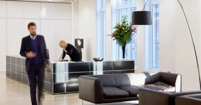 usm_office_welcome_inspiration_gallery_11162392084854022166867969022418